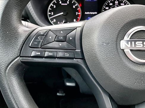 Used 2024 Nissan Sentra S image 22