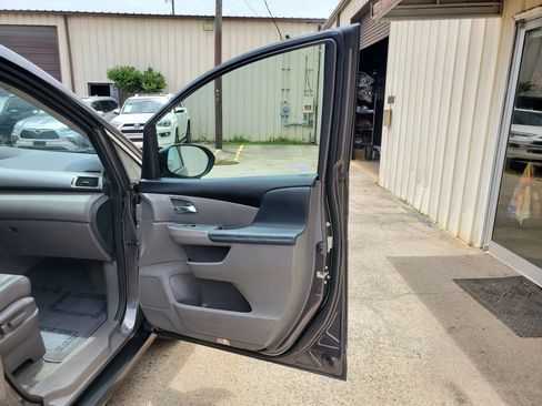 Used 2017 Honda Odyssey EX-L image 21