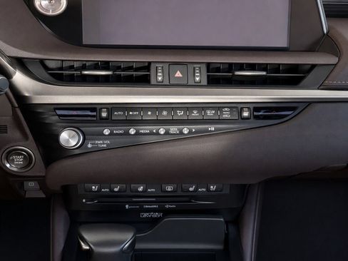 Used 2021 Lexus ES 350 Ultra Luxury w/ Accessory Package 2 FWD image 10
