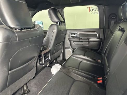 Used 2025 RAM 3500 Laramie image 24