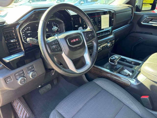 Used 2023 GMC Sierra 1500 Elevation AWD/4WD image 10