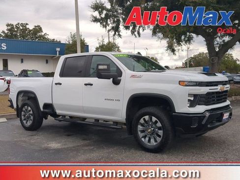 Used 2025 Chevrolet Silverado 2500 Custom w/ Custom Value Package image 1