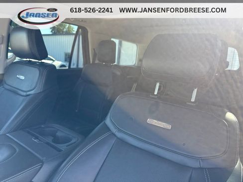 Used 2025 Ford Expedition Platinum AWD/4WD image 13