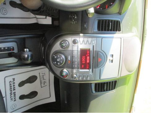 Used 2010 Kia Soul + w/ Audio Pkg FWD image 16