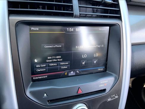 Used 2013 Ford Edge SEL image 33