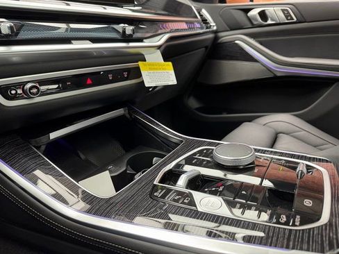 New 2026 BMW X5 xDrive50e image 18