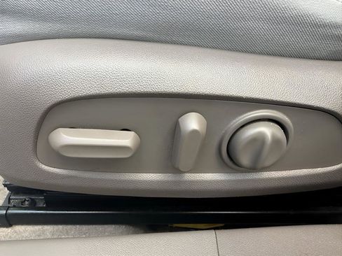 Used 2018 Chevrolet Malibu LT FWD image 10