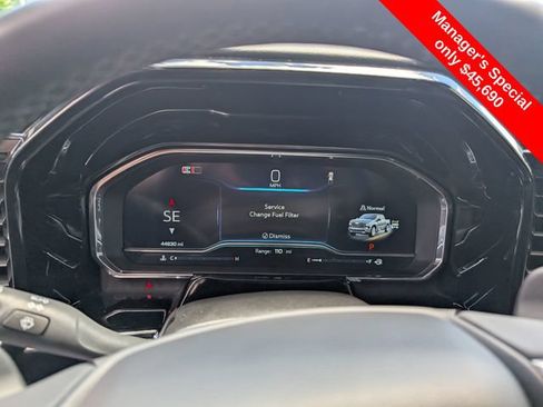 Used 2024 Chevrolet Silverado 1500 High Country w/ Technology Package AWD/4WD image 21