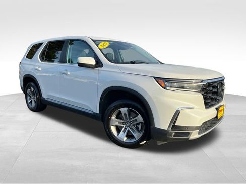 Used 2023 Honda Pilot EX-L image 1