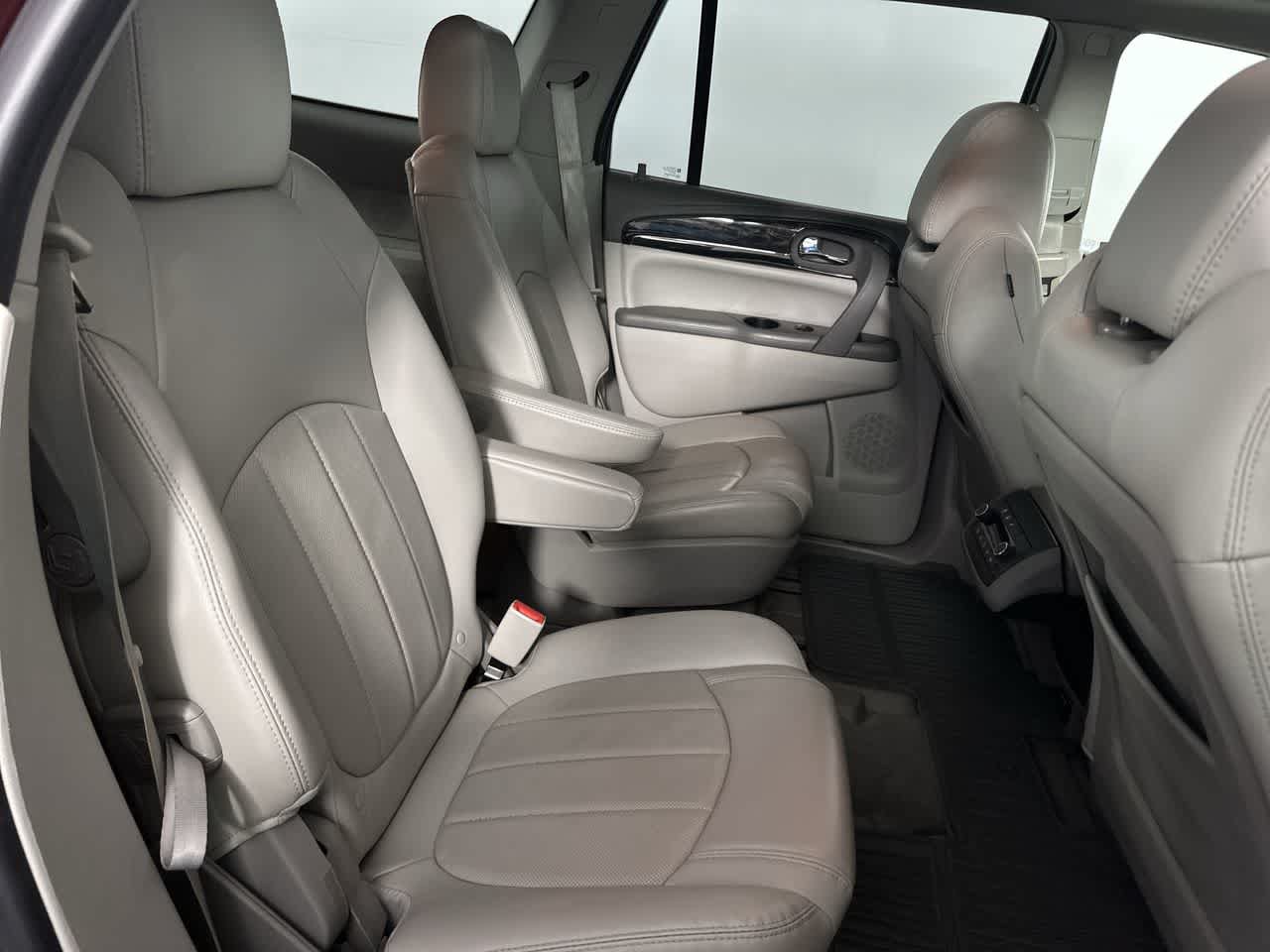 Used 2016 Buick Enclave Premium FWD image 22