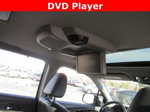 Used 2019 Honda Pilot Touring image 14