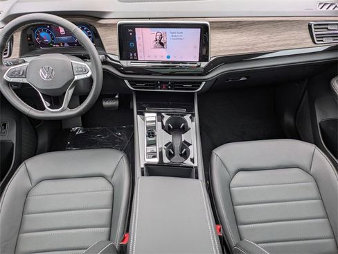 New 2026 Volkswagen Atlas SEL image 19