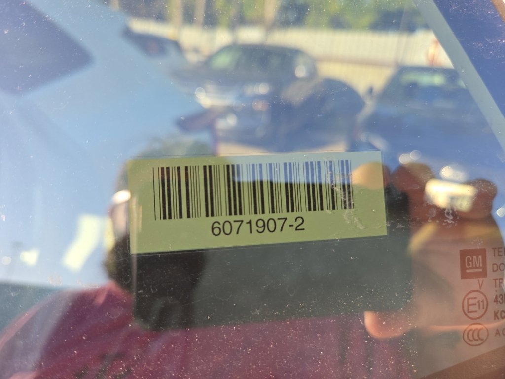 Used 2026 Chevrolet Trax LT FWD image 5