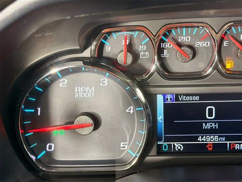 Used 2018 GMC Sierra 2500 SLE image 12