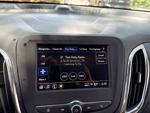 Used 2022 Chevrolet Equinox LT AWD/4WD image 64