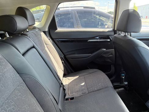 Used 2024 Kia Seltos X-Line AWD/4WD image 9