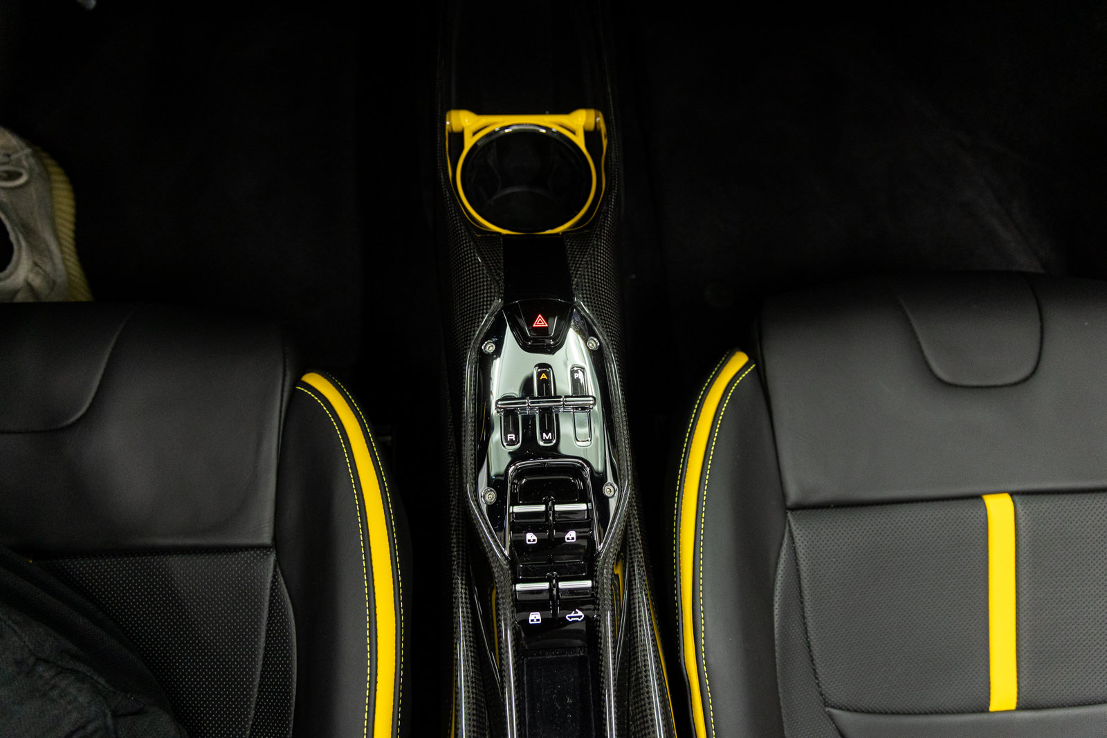 Used 2025 Ferrari SF90 Spider AWD/4WD image 94