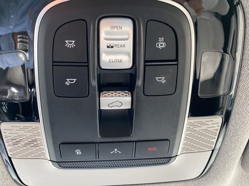 Used 2022 Hyundai Palisade Limited AWD/4WD image 45