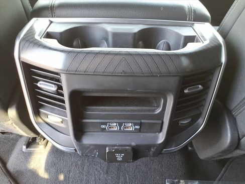 Used 2025 RAM 1500 Big Horn AWD/4WD image 16