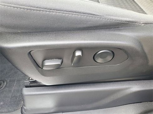 Certified 2022 Chevrolet Silverado 1500 RST image 19