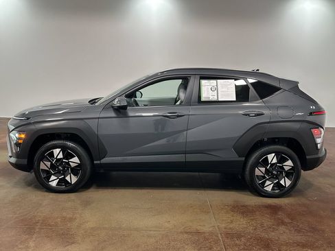 Used 2025 Hyundai Kona SEL AWD/4WD image 31