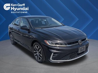 Used 2025 Volkswagen Jetta SE