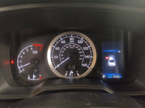 Used 2021 Toyota Corolla LE FWD image 23