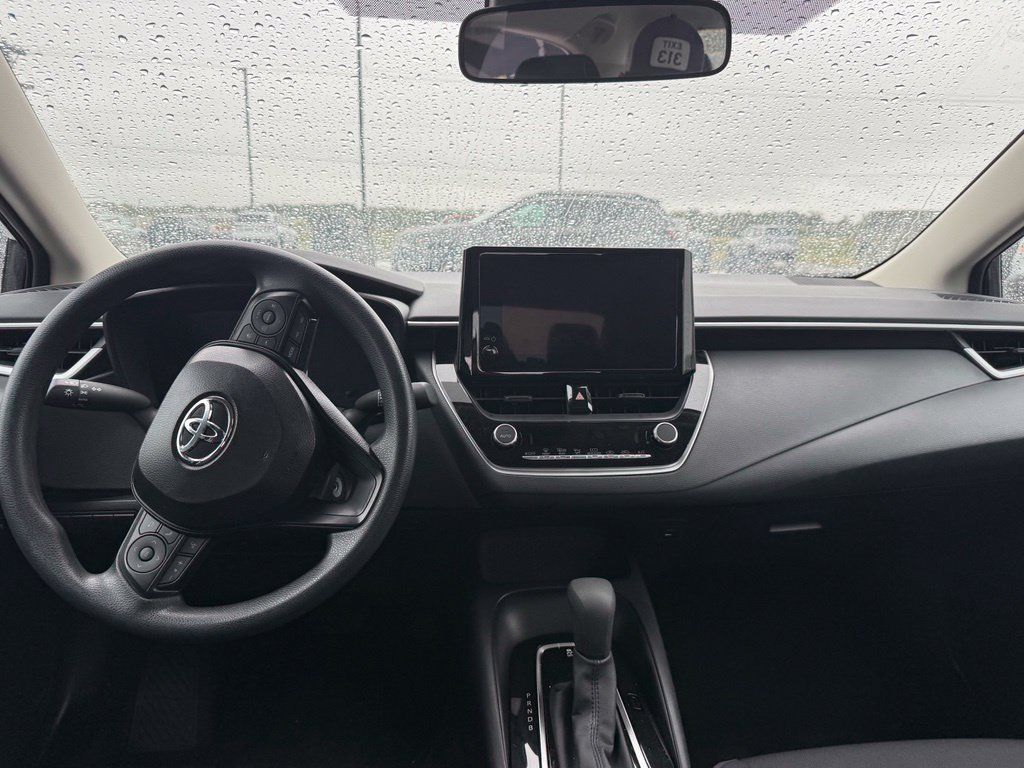 Used 2026 Toyota Corolla LE FWD image 42