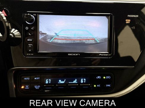 Used 2016 Scion iM FWD image 25