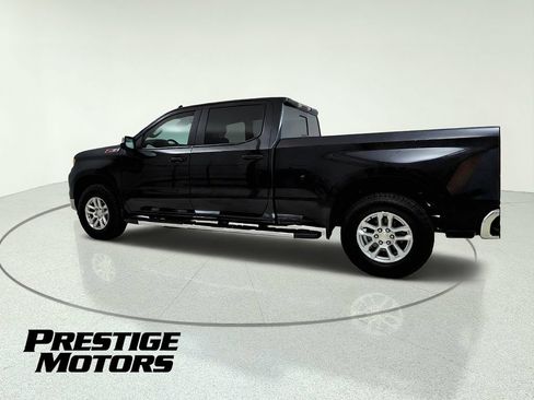 Used 2024 Chevrolet Silverado 1500 LT w/ Z71 Off-Road Package AWD/4WD image 5