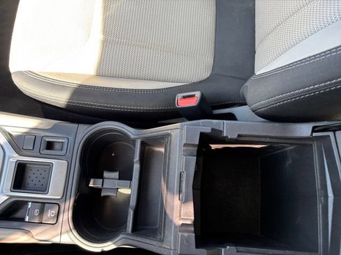 Used 2021 Subaru Forester AWD/4WD image 24