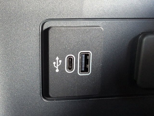 New 2027 Ford Explorer Active RWD image 22
