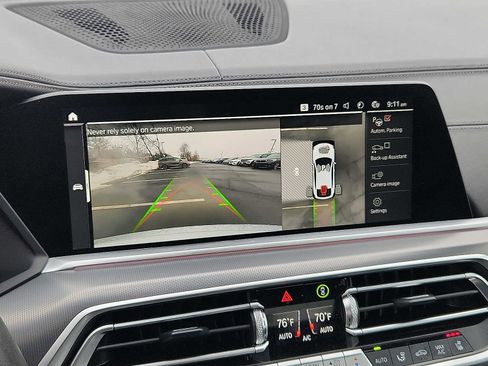 Used 2021 BMW X6 xDrive40i w/ Premium Package image 17