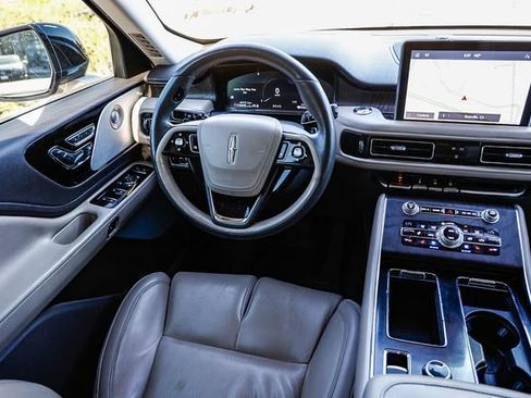 Used 2020 Lincoln Aviator Reserve w/ Equipment Group 202A AWD/4WD image 17