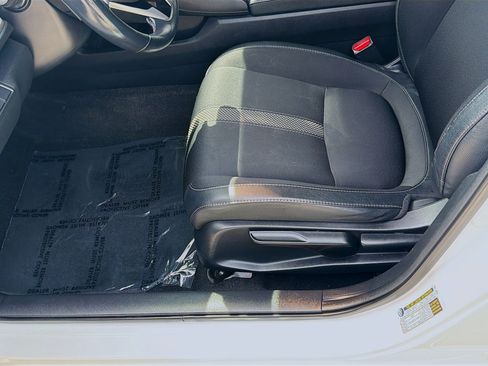 Used 2019 Honda Civic Sport image 17