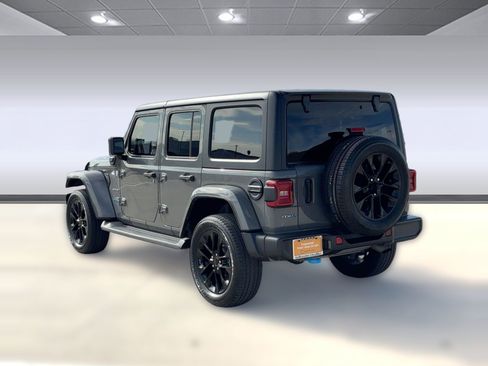 Certified 2022 Jeep Wrangler Unlimited Sahara image 3
