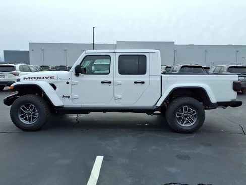 New 2026 Jeep Gladiator Mojave AWD/4WD image 3