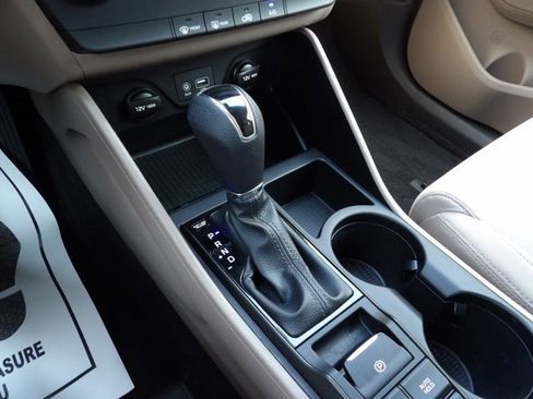 Used 2019 Hyundai Tucson SE image 19