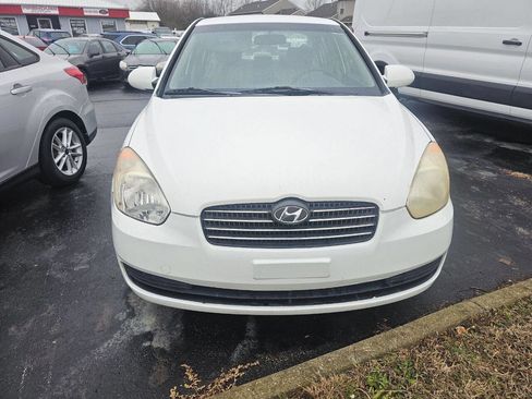 Used 2007 Hyundai Accent GLS image 3