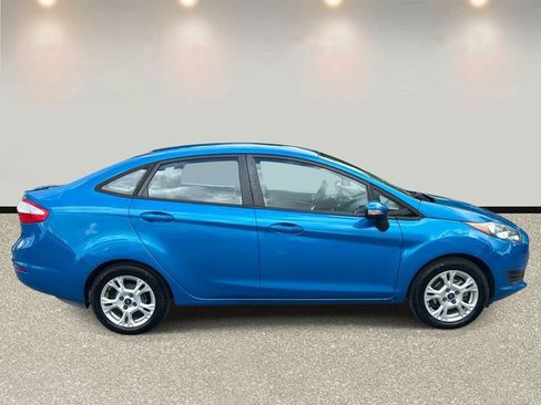 Used 2014 Ford Fiesta SE FWD image 4