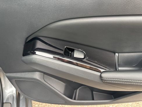 Used 2025 Nissan Altima 2.5 SL image 35