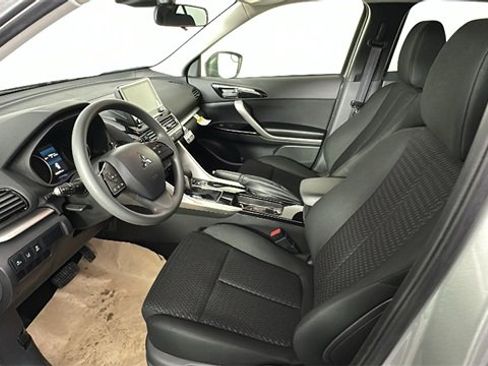 New 2025 Mitsubishi Eclipse Cross LE image 31