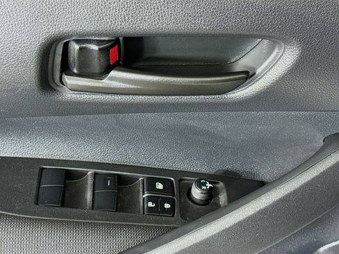 Used 2024 Toyota Corolla LE FWD image 21