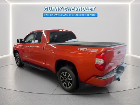 Used 2017 Toyota Tundra Limited w/ Limited Premium Package AWD/4WD image 10