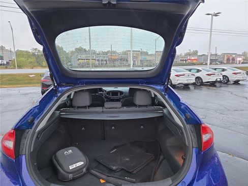 Used 2019 Hyundai Ioniq Plug-In Hybrid image 33