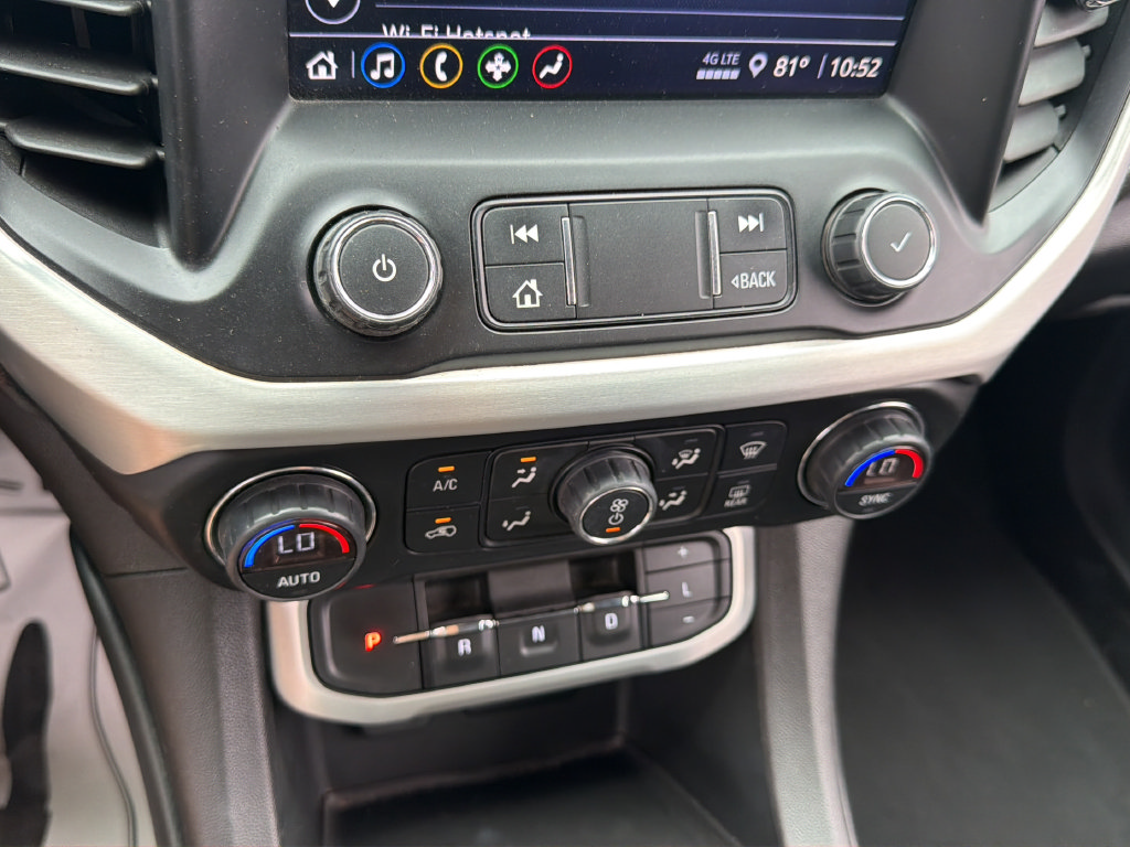 Used 2022 GMC Acadia SLE w/ Driver Convenience Package FWD image 27