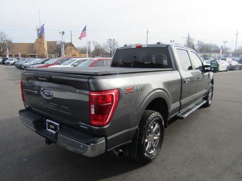 Used 2021 Ford F150 XLT w/ XTR Package image 6