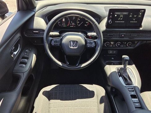 Used 2026 Honda HR-V Sport image 12