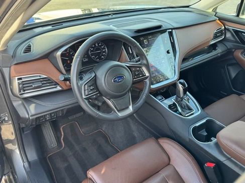 Used 2021 Subaru Outback Touring w/ Popular Package #2 image 9