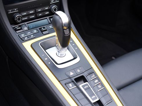 Used 2025 Porsche 718 Boxster S image 28